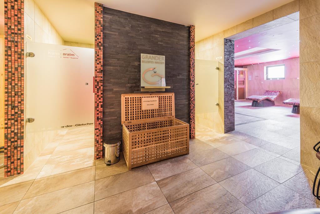 Hotel Kuenstleralm Kaprun Eksteriør bilde
