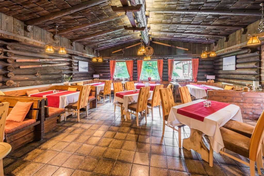 Hotel Kuenstleralm Kaprun Eksteriør bilde