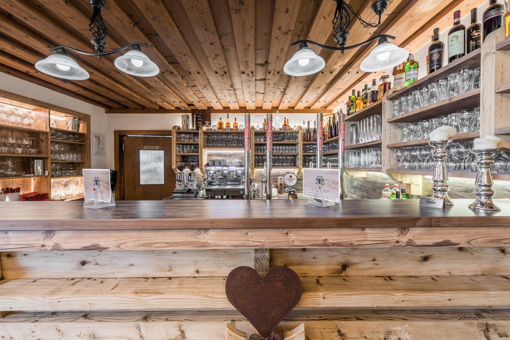 Hotel Kuenstleralm Kaprun Eksteriør bilde