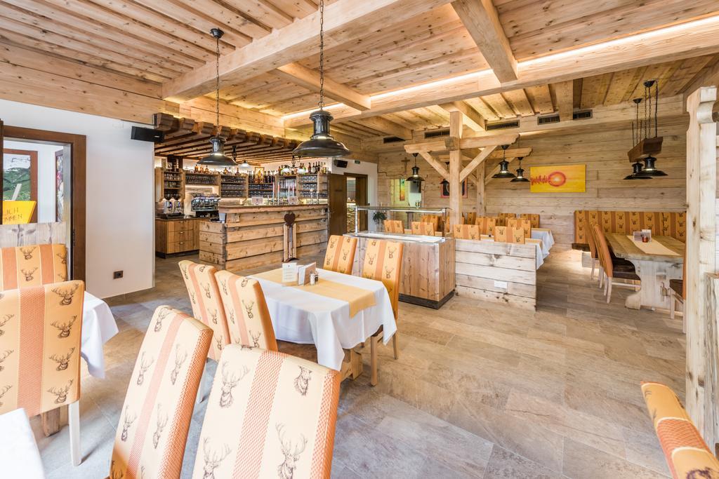 Hotel Kuenstleralm Kaprun Eksteriør bilde