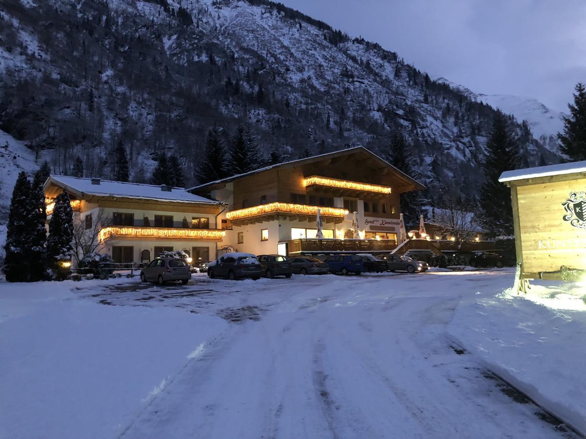 Hotel Kuenstleralm Kaprun Eksteriør bilde